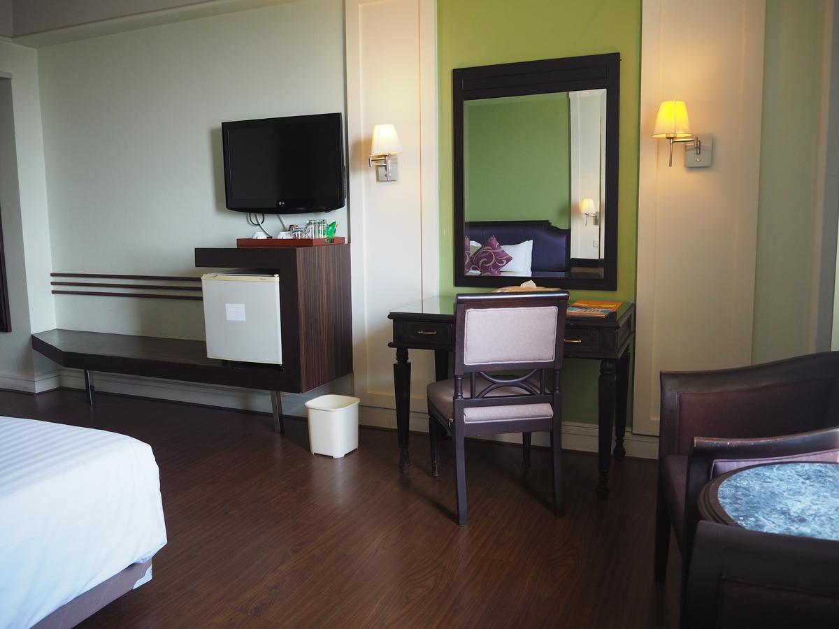 Charoen Thani Hotel, Khon Kaen Ngoại thất bức ảnh