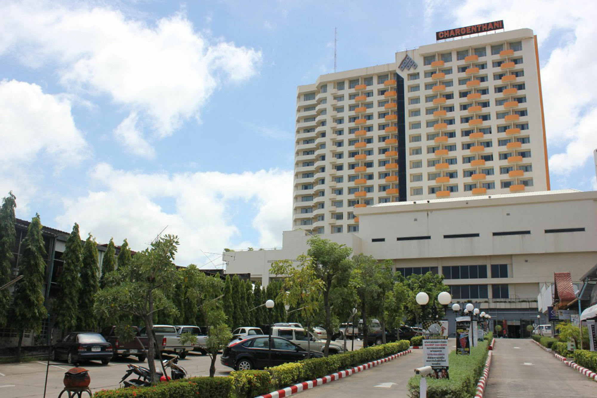 Charoen Thani Hotel, Khon Kaen Ngoại thất bức ảnh